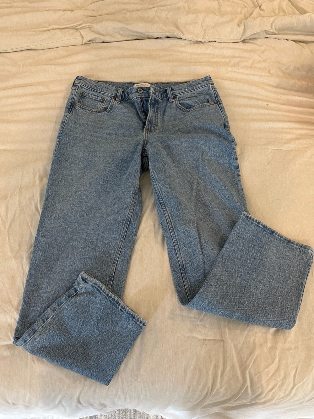 Abercrombie& Fit Light Wash Straight Leg Jeans